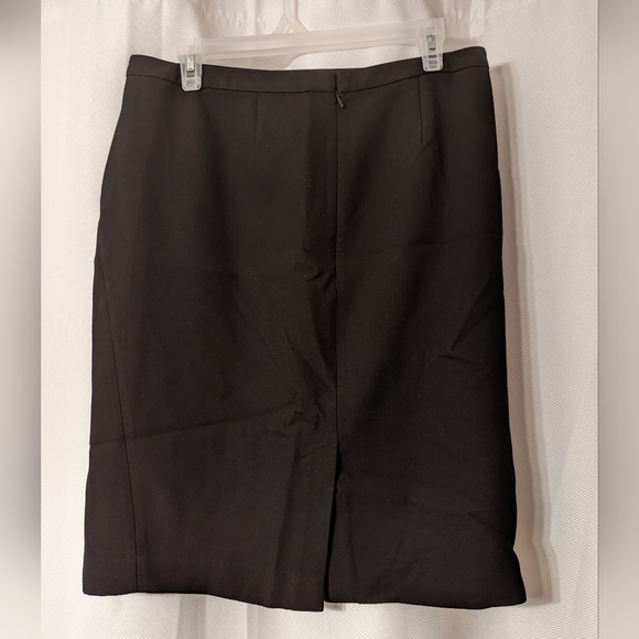 Ann Taylor LOFT Skirt - Picture 4 of 4